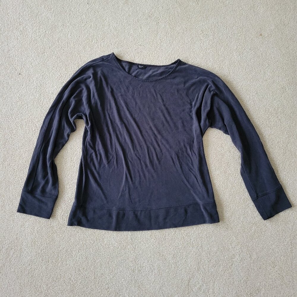 Brass sweater M